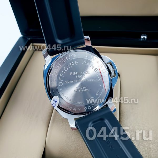 Часы Panerai Luminor Submersible (10143) Часы Panerai Luminor Submersible (10143)