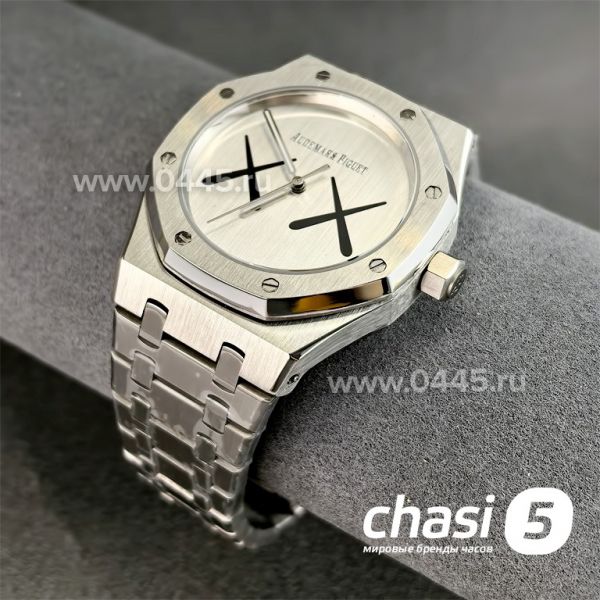 Часы Audemars Piguet x KAWS (24270) Часы Audemars Piguet x KAWS (24270)