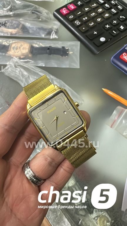 Часы Rado Square Multidial (24310) Часы Rado Square Multidial (24310)