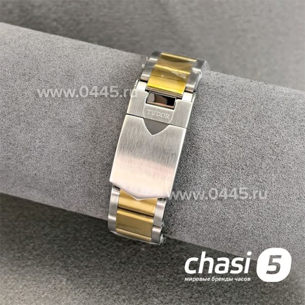 Часы  Tudor Black Bay Chrono (24497)